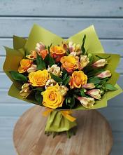 Букет цветов из:  Альстромерии и Розы в Чемодановке