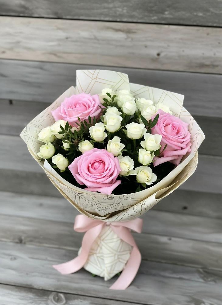 Букет цветов из: Розы в Чемодановке