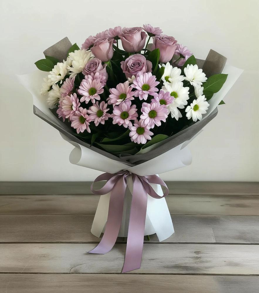 Букет цветов из: Хризантемы и Розы в Чемодановке