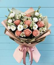 Букет цветов из:  Розы, Альстромерии и Лизиантусы в Чемодановке