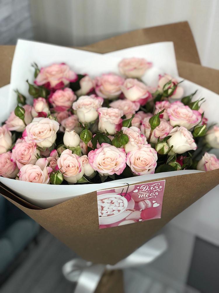 Букет цветов из: Розы в Чемодановке