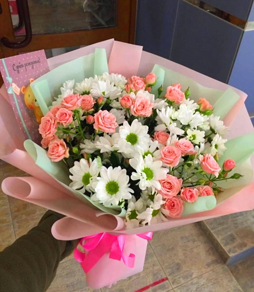 Букет цветов из: Розы и Хризантемы в Чемодановке