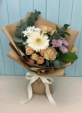 Букет цветов из:  Герберы и Хризантемы #REPLACE_PRED# Чемодановке