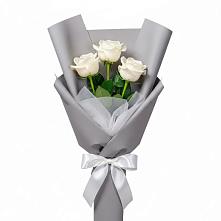 Букет 3 белые розы в Чемодановке