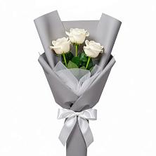 Букет 3 белые розы в Чемодановке