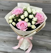 Букет цветов из:  Розы #REPLACE_PRED# Чемодановке