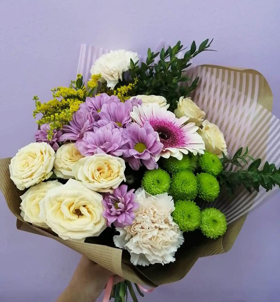 Букет цветов из: Хризантемы, Розы, Гвоздики и Герберы в Чемодановке