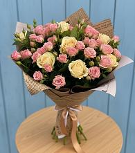 Букет цветов из:  Розы #REPLACE_PRED# Чемодановке