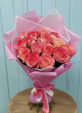 Букет 15 Розовых роз Равель в Чемодановке