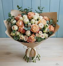 Букет цветов из:  Альстромерии и Розы в Чемодановке